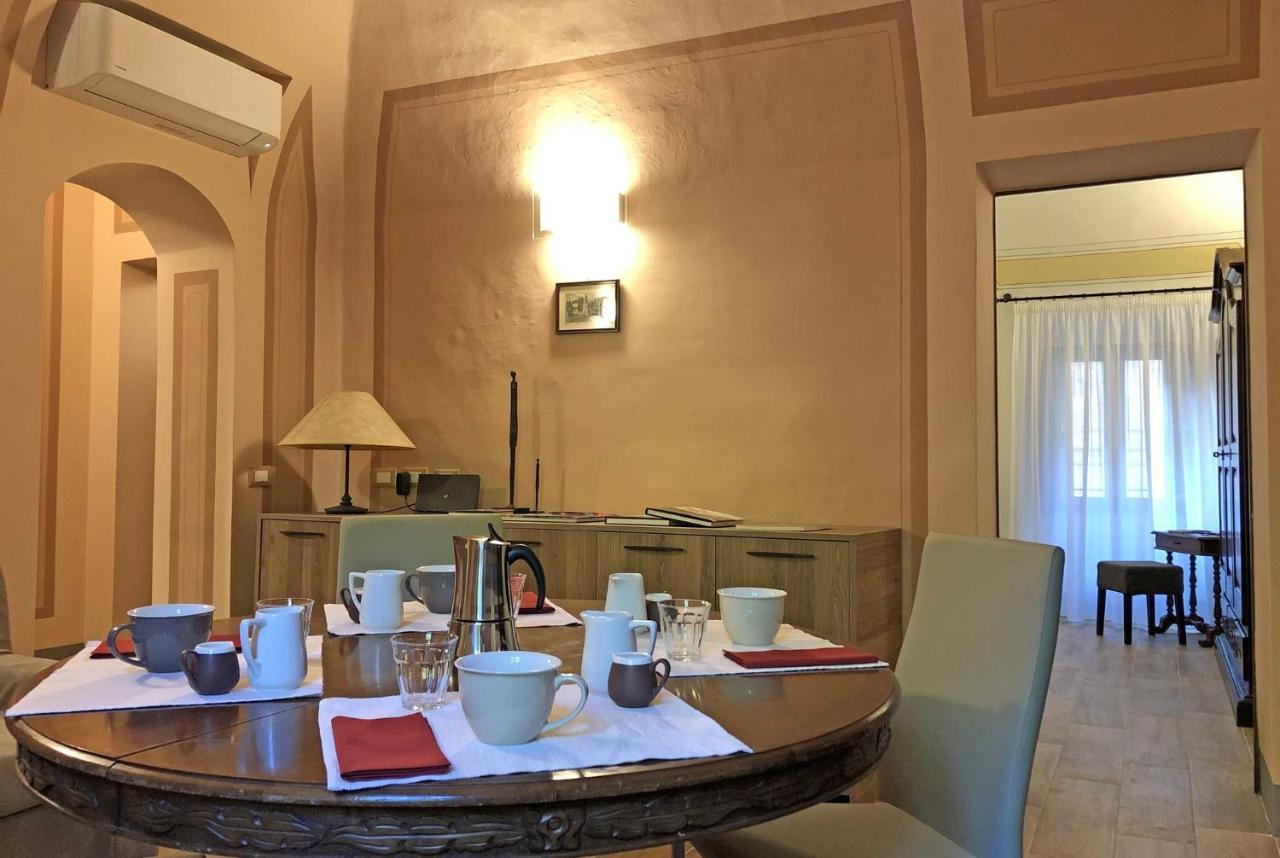 Suite Apartment Castello Volterra Bagian luar foto