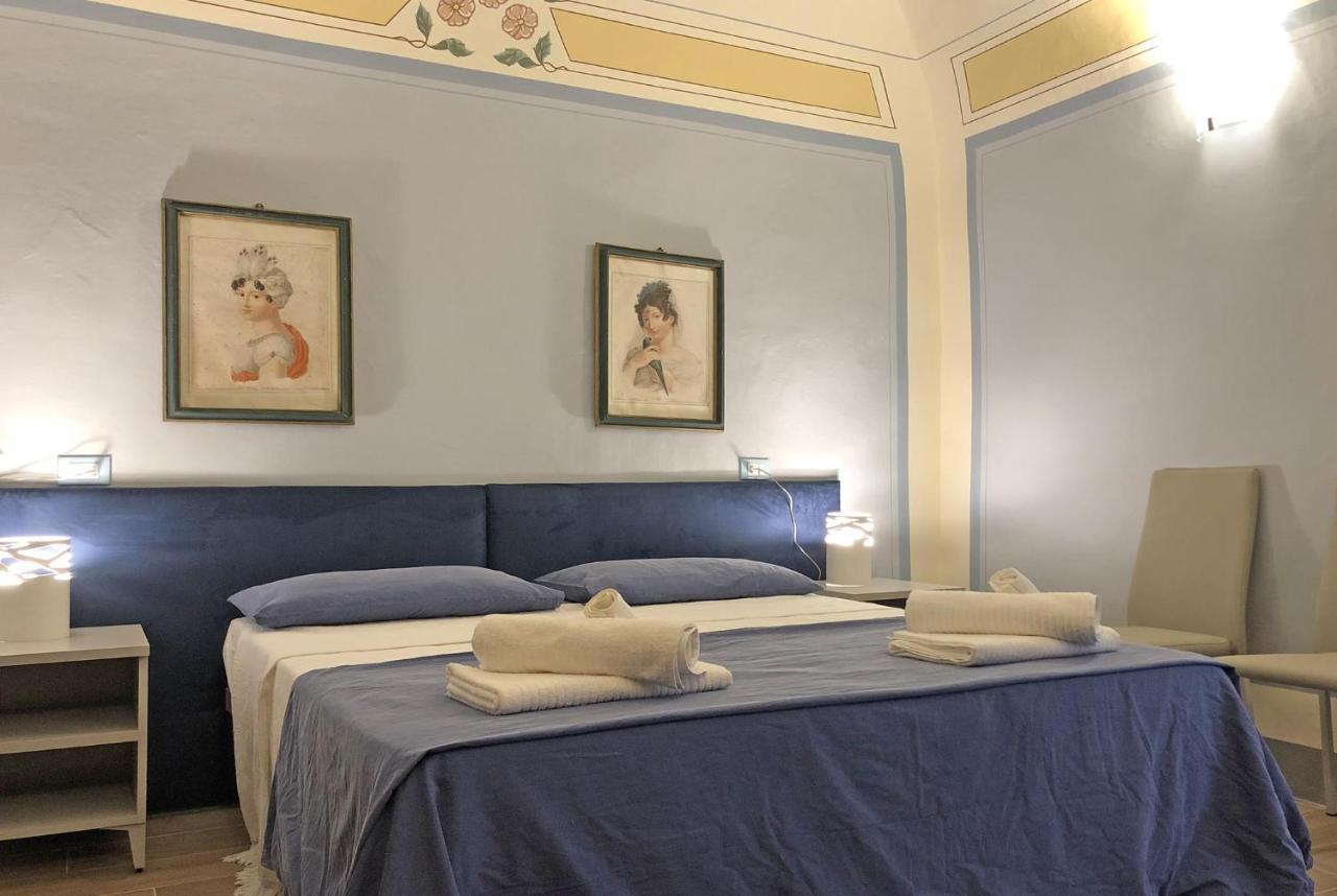 Suite Apartment Castello Volterra Bagian luar foto