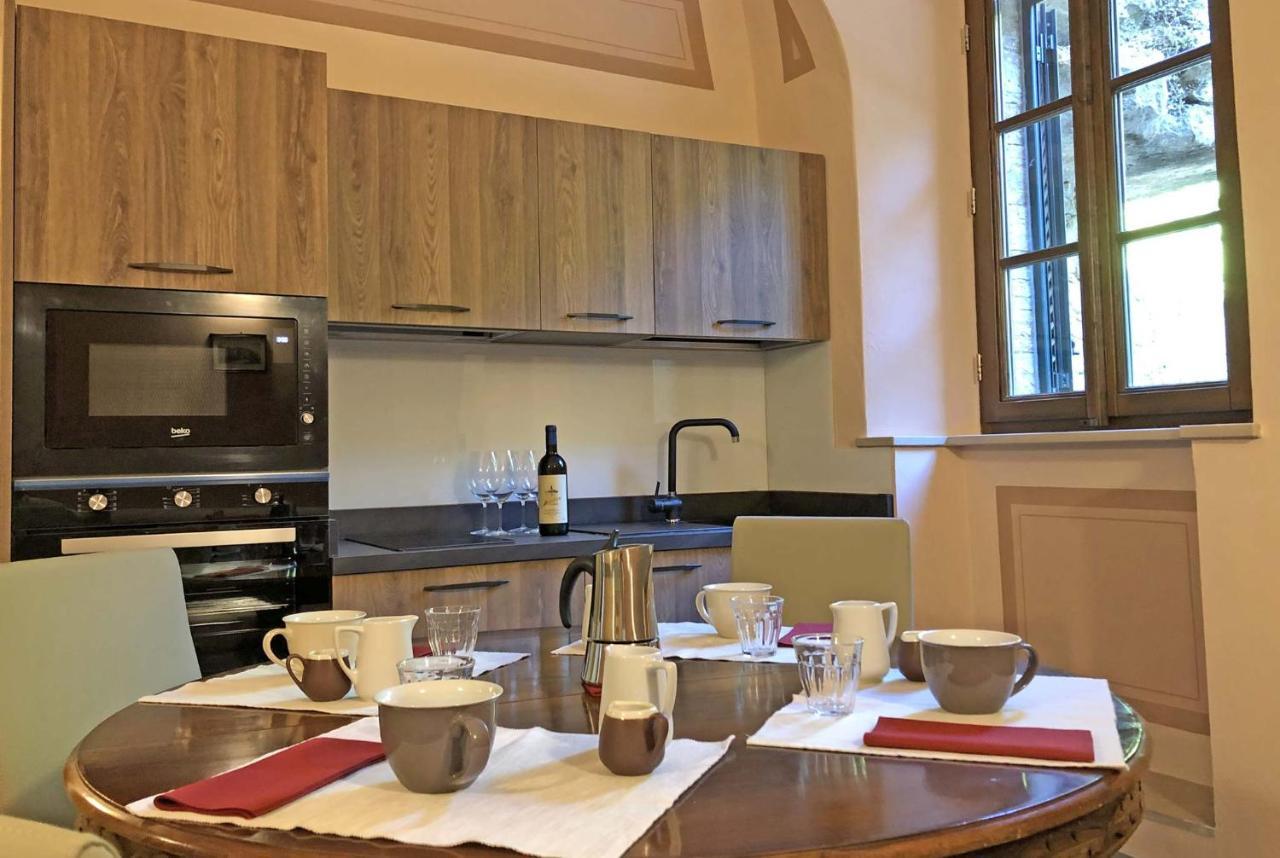 Suite Apartment Castello Volterra Bagian luar foto