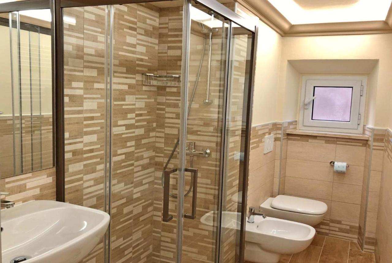 Suite Apartment Castello Volterra Bagian luar foto