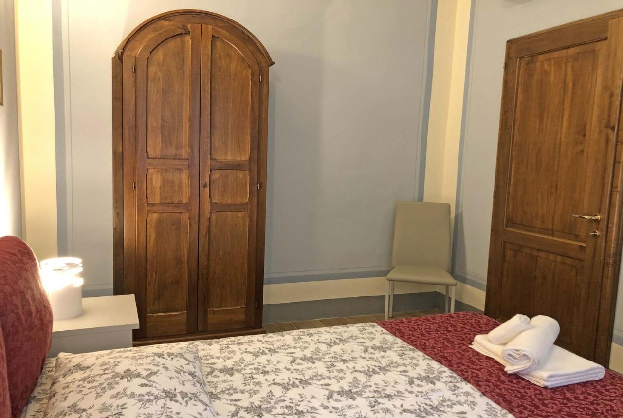 Suite Apartment Castello Volterra Bagian luar foto